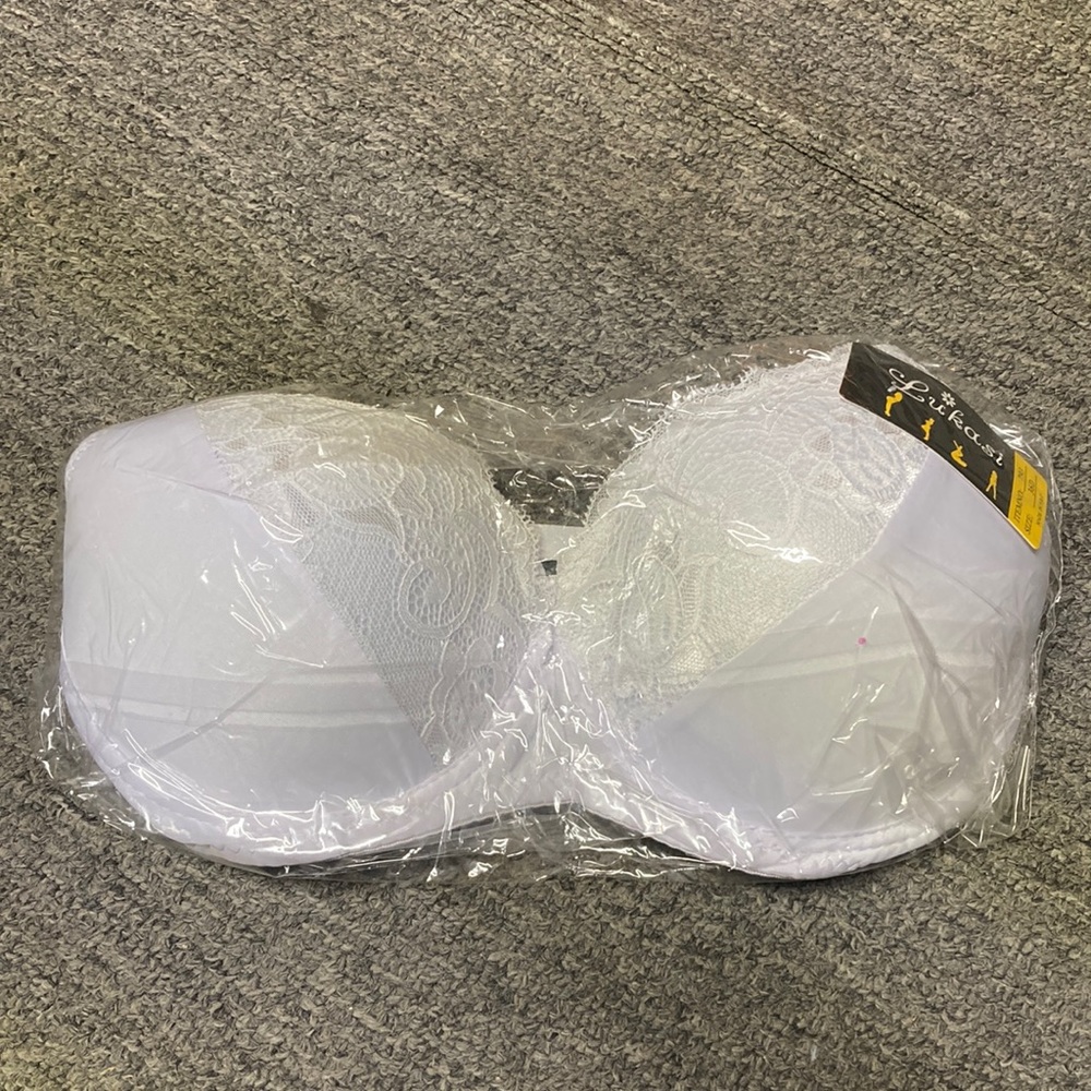 Lukasi woman’s bra size 36D